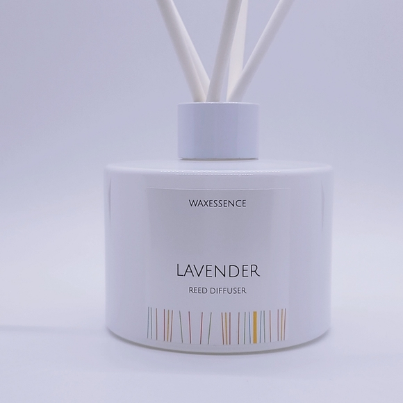 Lavender Reed Diffuser | Essenza Gloss White | Aromatherapy Home Decor - Picture 3 of 5